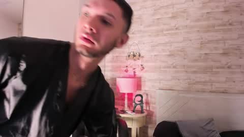 Snapshot of rowley_devi chatting on 05-20-26, 11:27 Row online show from 05-20-26, 11:27