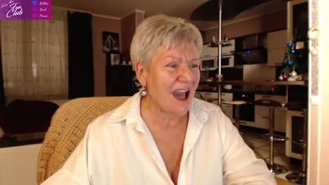 Roxana online show from 01-11-25, 02:15