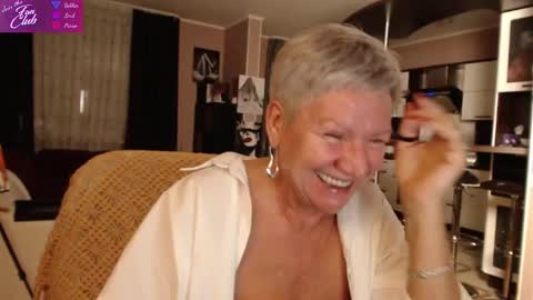 Roxana online show from 01-16-25, 07:52