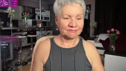 Roxana online show from 02-25-25, 06:31