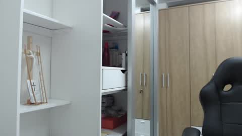 Snapshot of roxanalove7 chatting on 01-01-25, 11:40 Roxana online show from 01-01-25, 11:40