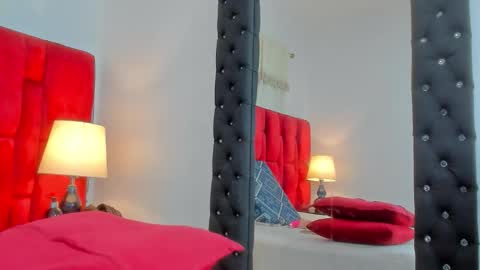 Snapshot of roxanna_0 chatting on 02-14-26, 11:51 Roxanna online show from 02-14-26, 11:51