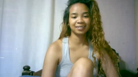 roxanne_98 online show from 11-11-25, 02:22