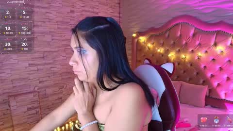 roxanne_han online show from 09-14-25, 11:31