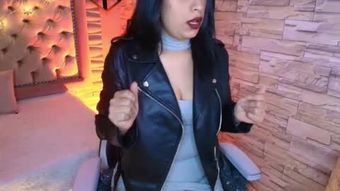 roxanne_han online show from 09-28-25, 11:26