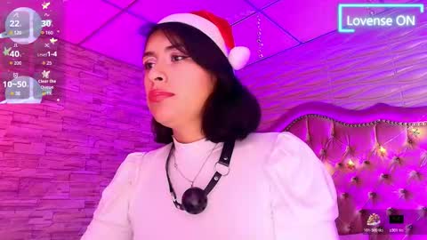 roxanne_han online show from 12-19-25, 11:50