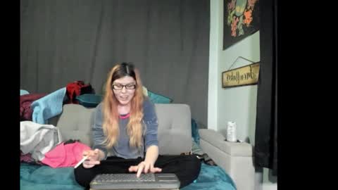 roxihazeleyes online show from 11-03-25, 01:19