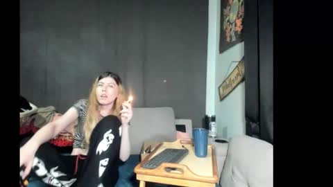 roxihazeleyes online show from 03-02-26, 07:15