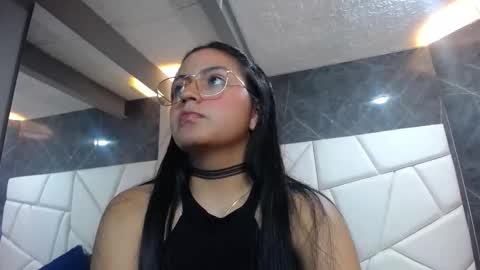 Roxxy  online show from 03-23-26, 11:53