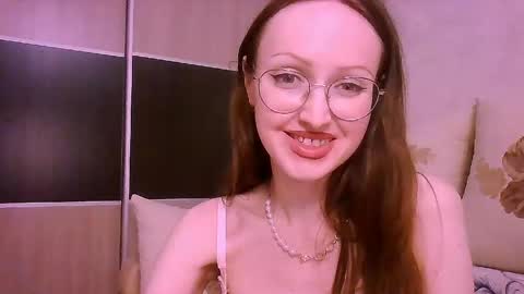 Roxxy Wharton online show from 04-18-26, 07:58