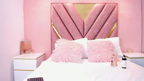 Roxy online show from 11-15-25, 11:29