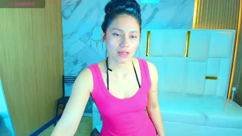 Snapshot of roxy_luxe_tf chatting on 05-01-26, 01:26 Roxy online show from 05-01-26, 01:26