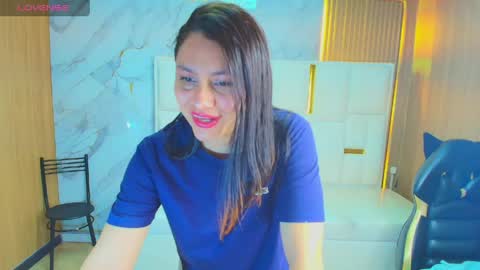 Snapshot of roxy_luxe_tf chatting on 05-02-26, 01:16 Roxy online show from 05-02-26, 01:16