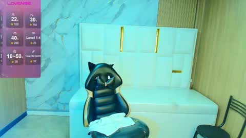Snapshot of roxy_luxe_tf chatting on 05-11-26, 02:45 Roxy online show from 05-11-26, 02:45