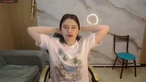 Snapshot of roxy_luxe_tf chatting on 06-17-26, 12:40 Roxy online show from 06-17-26, 12:40