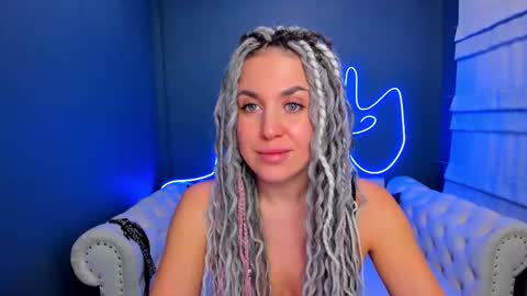 Snapshot of roxy_mars chatting on 02-03-26, 02:53 Roxy online show from 02-03-26, 02:53