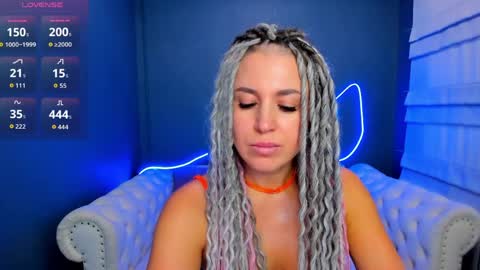 Roxy online show from 04-04-26, 01:48