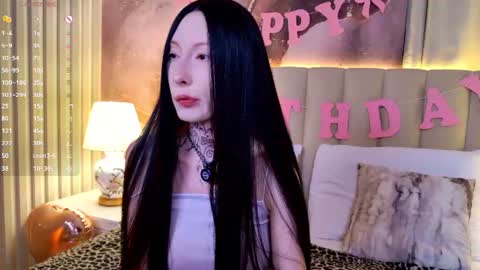 Snapshot of roxy_morrison_x chatting on 07-10-26, 04:06 roxanne online show from 07-10-26, 04:06