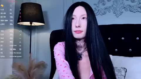 Snapshot of roxy_morrison_x chatting on 07-13-26, 04:26 roxanne online show from 07-13-26, 04:26