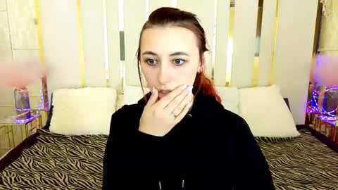 roxy_rayy online show from 10-14-25, 01:12