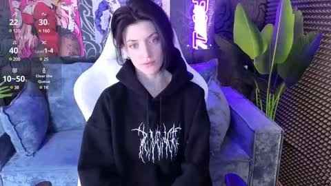 roxy_riot_ online show from 02-17-25, 01:25