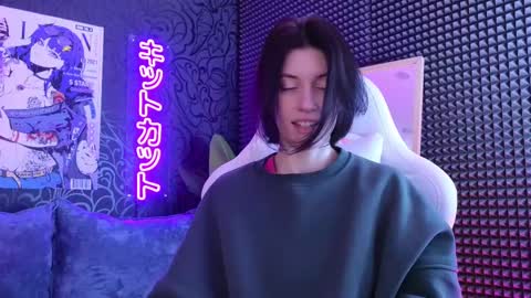 roxy_riot_ online show from 02-28-25, 01:47