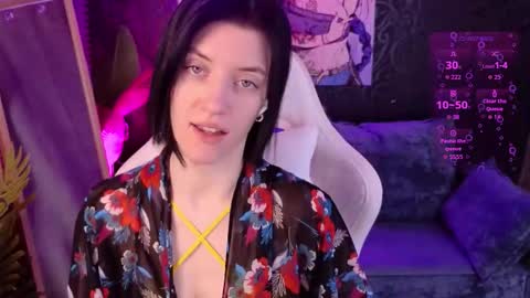 roxy_riot_ online show from 12-20-25, 01:23