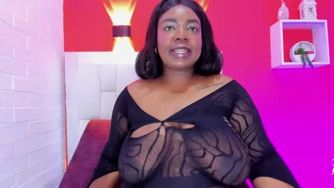 roxy_sexy69 online show from 05-19-26, 09:54