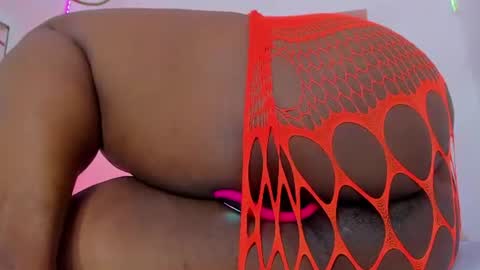 roxy_sexy69 online show from 07-23-26, 01:58