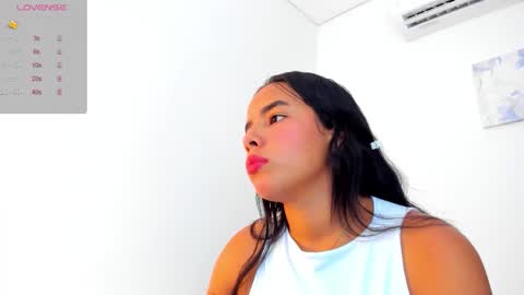 Snapshot of roxy_stone1 chatting on 02-03-26, 07:30 roxy_stone1 online show from 02-03-26, 07:30