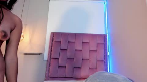 roxy_stone1 online show from 03-19-26, 08:24