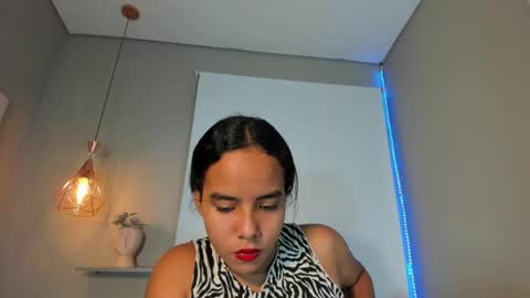 Snapshot of roxy_stone1 chatting on 06-22-26, 07:11 roxy_stone1 online show from 06-22-26, 07:11