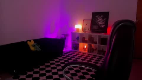 val online show from 04-11-26, 11:20