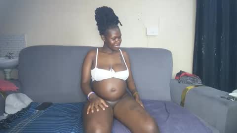 royal_charm online show from 02-28-26, 07:48