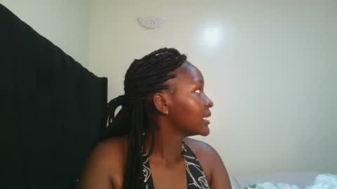 Snapshot of royal_goddes2 chatting on 06-15-26, 12:18 royal_goddes2 online show from 06-15-26, 12:18