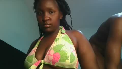Snapshot of royal_goddes2 chatting on 06-27-26, 05:07 royal_goddes2 online show from 06-27-26, 05:07