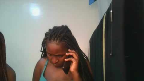 Snapshot of royal_goddes2 chatting on 07-06-26, 07:27 royal_goddes2 online show from 07-06-26, 07:27