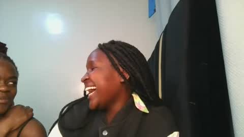 Snapshot of royal_goddes2 chatting on 07-12-26, 03:19 royal_goddes2 online show from 07-12-26, 03:19