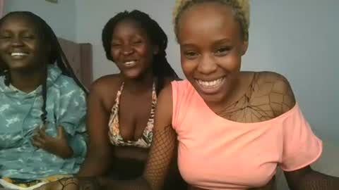 Snapshot of royal_goddes2 chatting on 07-20-26, 03:10 royal_goddes2 online show from 07-20-26, 03:10