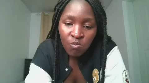 Snapshot of royal_goddes2 chatting on 07-28-26, 06:20 royal_goddes2 online show from 07-28-26, 06:20
