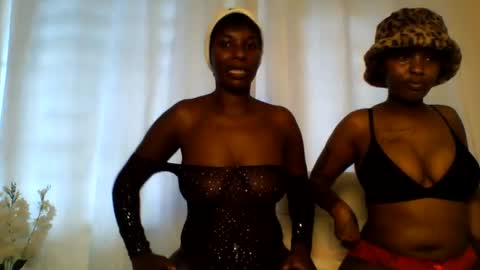 Snapshot of royal_petite10 chatting on 06-02-26, 11:34 kate online show from 06-02-26, 11:34
