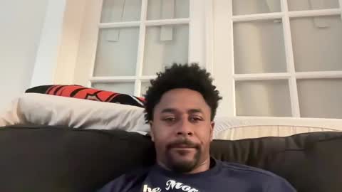 Snapshot of royal_sf chatting on 01-27-25, 07:46 Royal SF online show from 01-27-25, 07:46