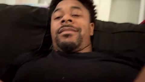 Snapshot of royal_sf chatting on 09-25-25, 06:22 Royal SF online show from 09-25-25, 06:22