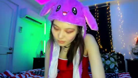 Royalty online show from 06-24-26, 11:42