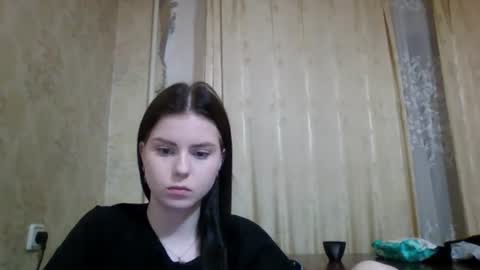 Snapshot of royalvelour chatting on 06-25-26, 09:19 royalvelour online show from 06-25-26, 09:19