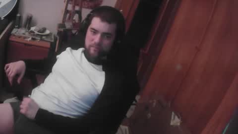 royer04 online show from 02-12-26, 07:42