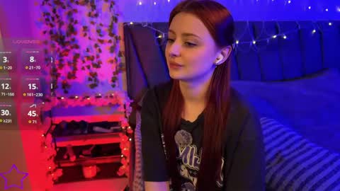 Snapshot of rozierose chatting on 05-01-26, 08:35 Rose online show from 05-01-26, 08:35
