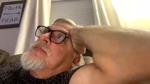 rs006 online show from 11-21-25, 03:38