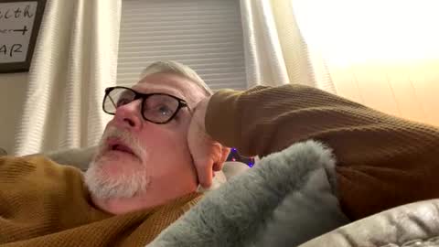 rs006 online show from 12-15-25, 03:22