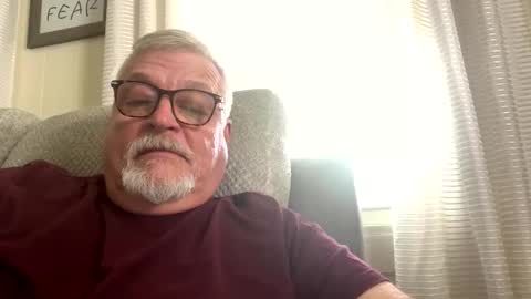 Snapshot of rs006 chatting on 05-07-26, 05:07 rs006 online show from 05-07-26, 05:07